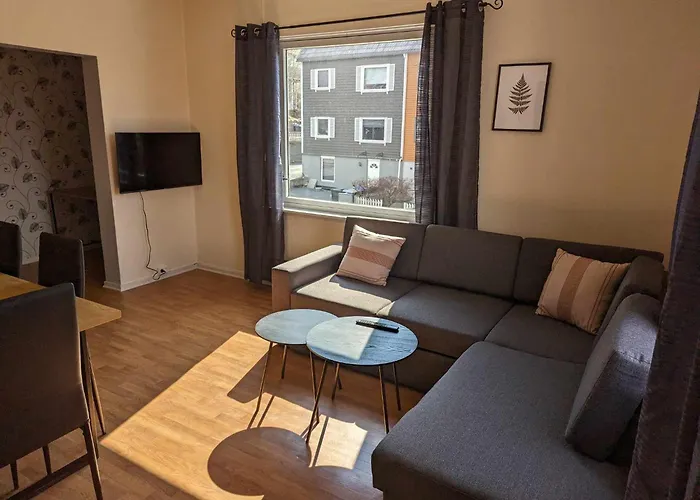 Railside Track Apartment