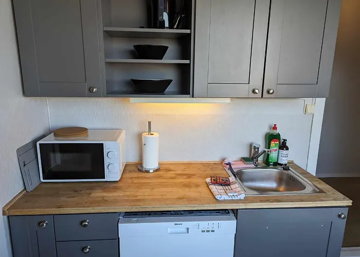 Railside Track Apartment